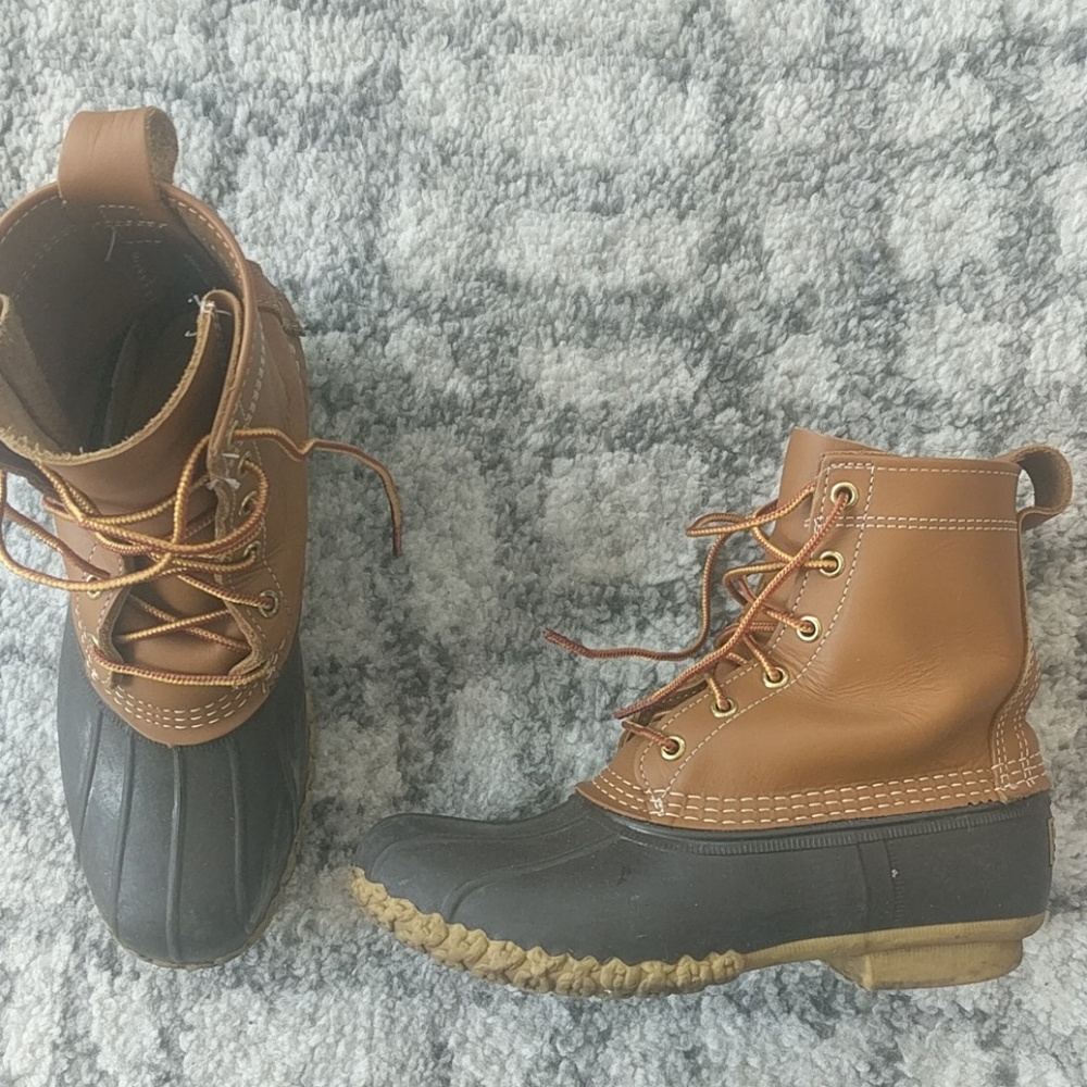 Women's LL Bean brown duck boots
